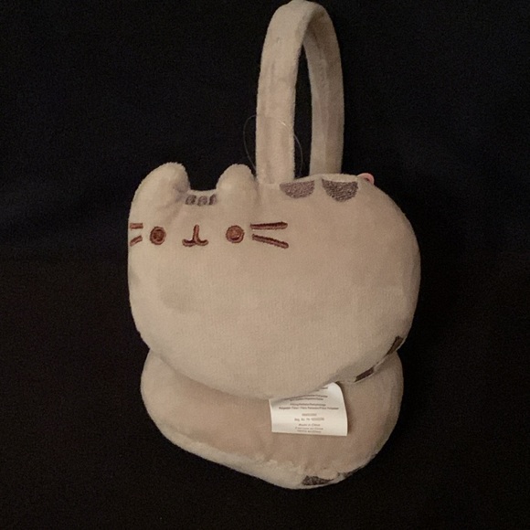 Pusheen puffy plush earmuffs NWT - Picture 6 of 6